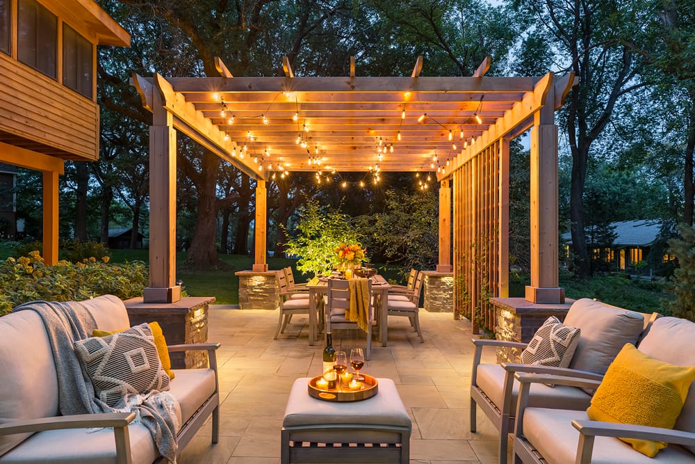 How Does Landscape Lighting Work