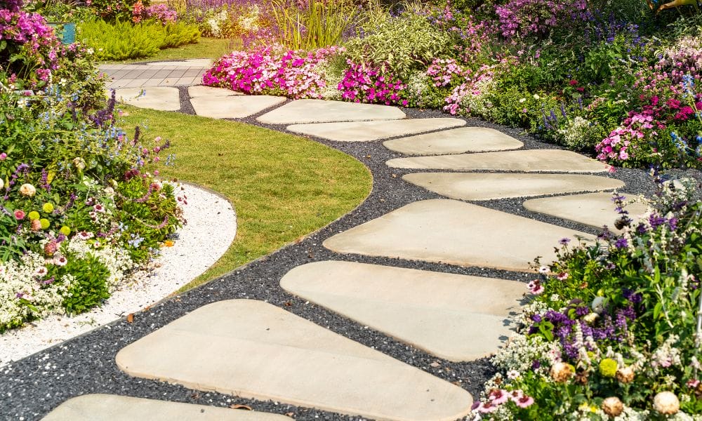 Ways To Make Your Neighbors Jealous of Your Lawn